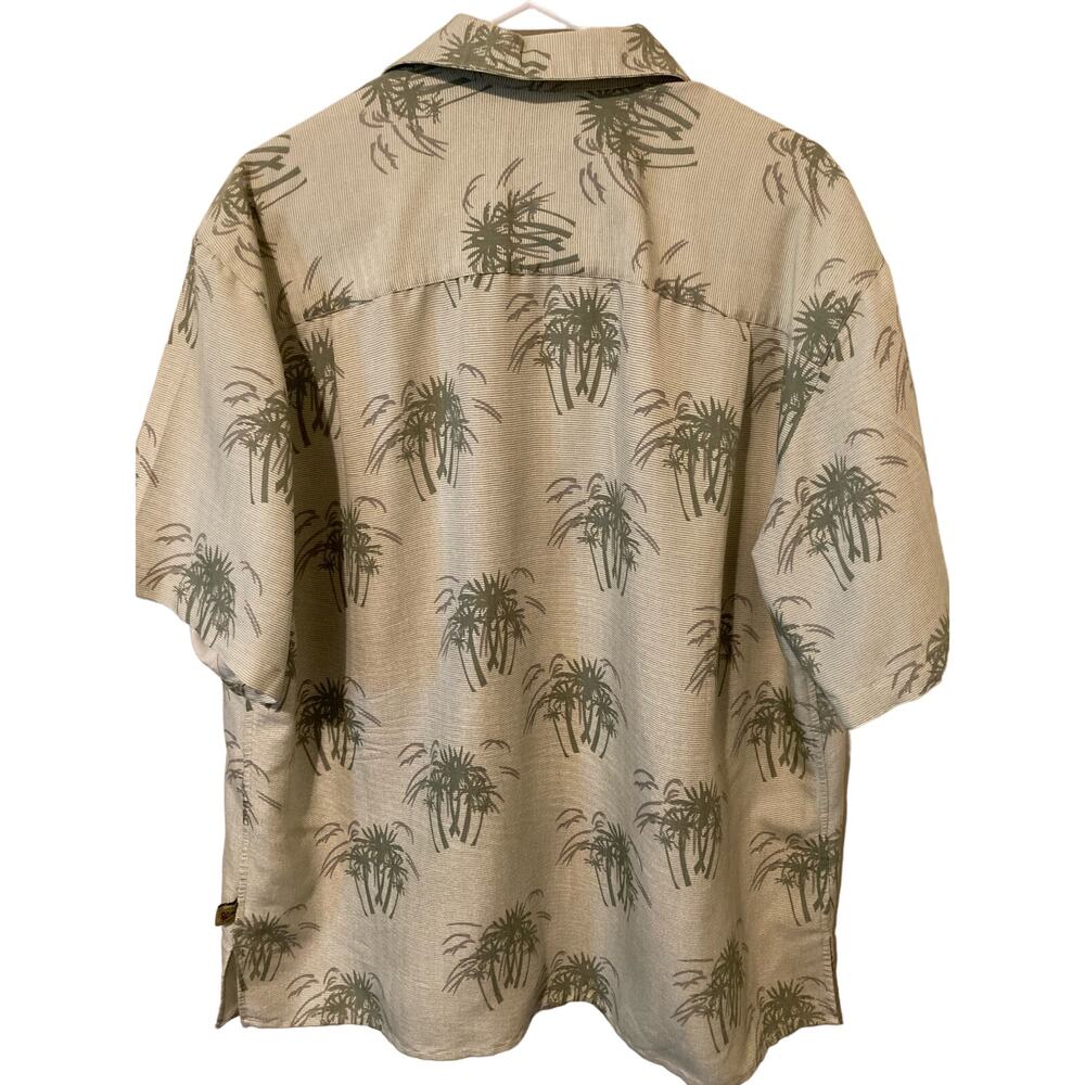 Joe Marlin Hawaiian Themed Palm Trees Size LG 65% Rayon 35% Polyester